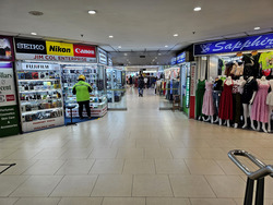 Lucky Plaza (D9), Retail #620062701